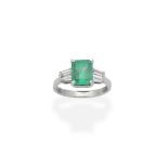 EMERALD AND DIAMOND RING