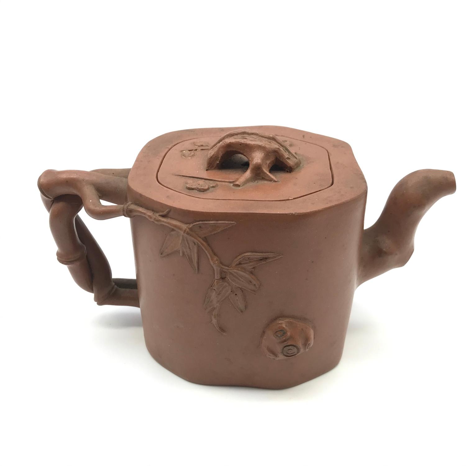 Antique Chinese Yixing clay pottery tea/ saki pot, detailed with bamboo, blossom and small mouse - Image 3 of 6