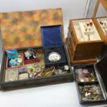 A Lot of costume jewellery which includes Filigree silver fan brooch, various brooches, watches