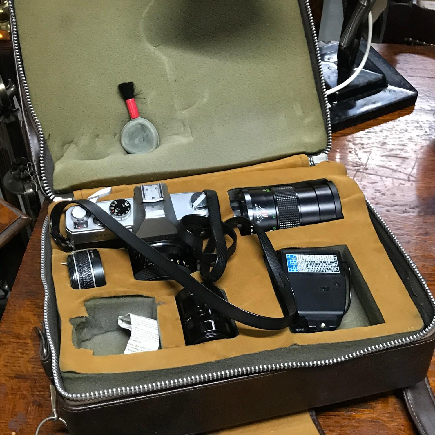 A Vintage Mamiya/ Sekar camera with Yashica DS-M Lens. Comes with case.