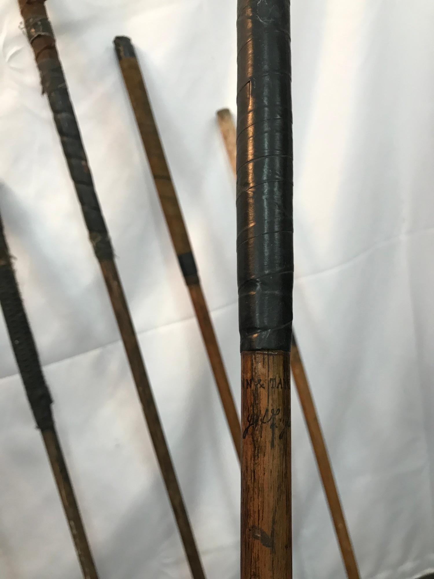 A Large collection of vintage Hickory Shaft golf clubs. Includes makes such as J.G.SMITH, Cann & - Image 15 of 18