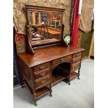 A Victorian Mahogany dressing table chest of drawers.