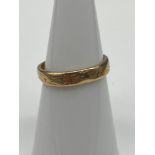 Antique Birmingham 9ct gold band ring. [Weighs 2.20 grams] [Ring size K]