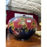 A Large vintage pomegranate design bulbous urn vase. [25cm height] [37cm diameter]