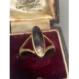 Antique ladies 9ct gold ring set with a large oval Blue John gem stone. Ring size Q, [Weighs 3.