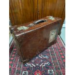 A Really nice example of a vintage brown leather travel case. Produced by R.W.Forsyth Edinburgh-