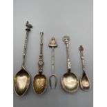 A Lot of 5 various silver flat wares which includes Sheffield silver ostrich topped tea spoon