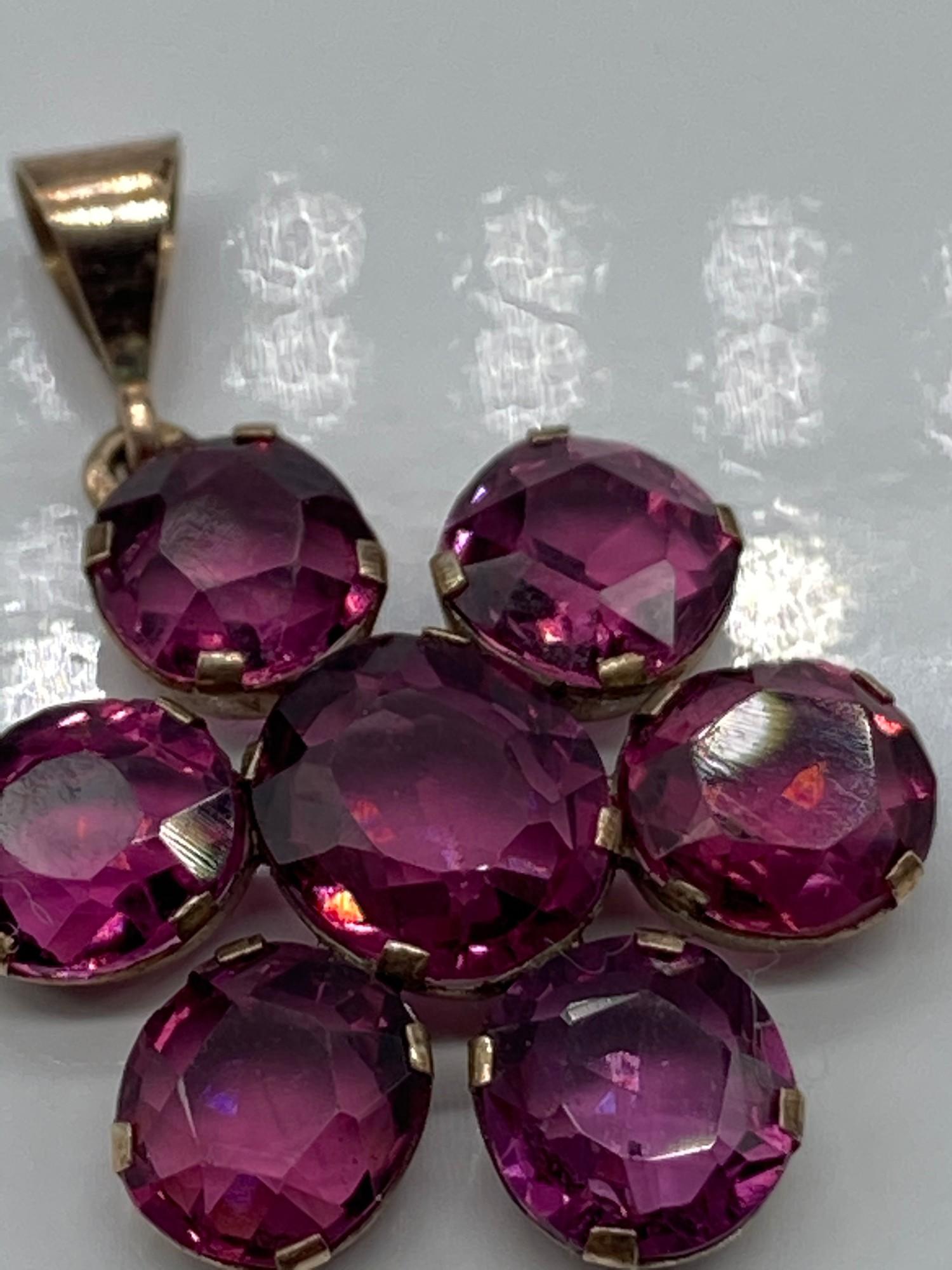 A Beautiful example of an Antique yellow metal and Amethyst pendant. - Image 5 of 5