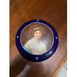 Antique Limoge design trinket lidded dish. Designed with a lady portrait to the top and various hand