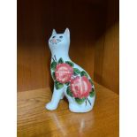 A Griselda Hill Wemyss Pottery cat designed with cabbage roses.