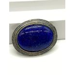A 925 Silver and Lapis Lazuli brooch. [5cm in length]