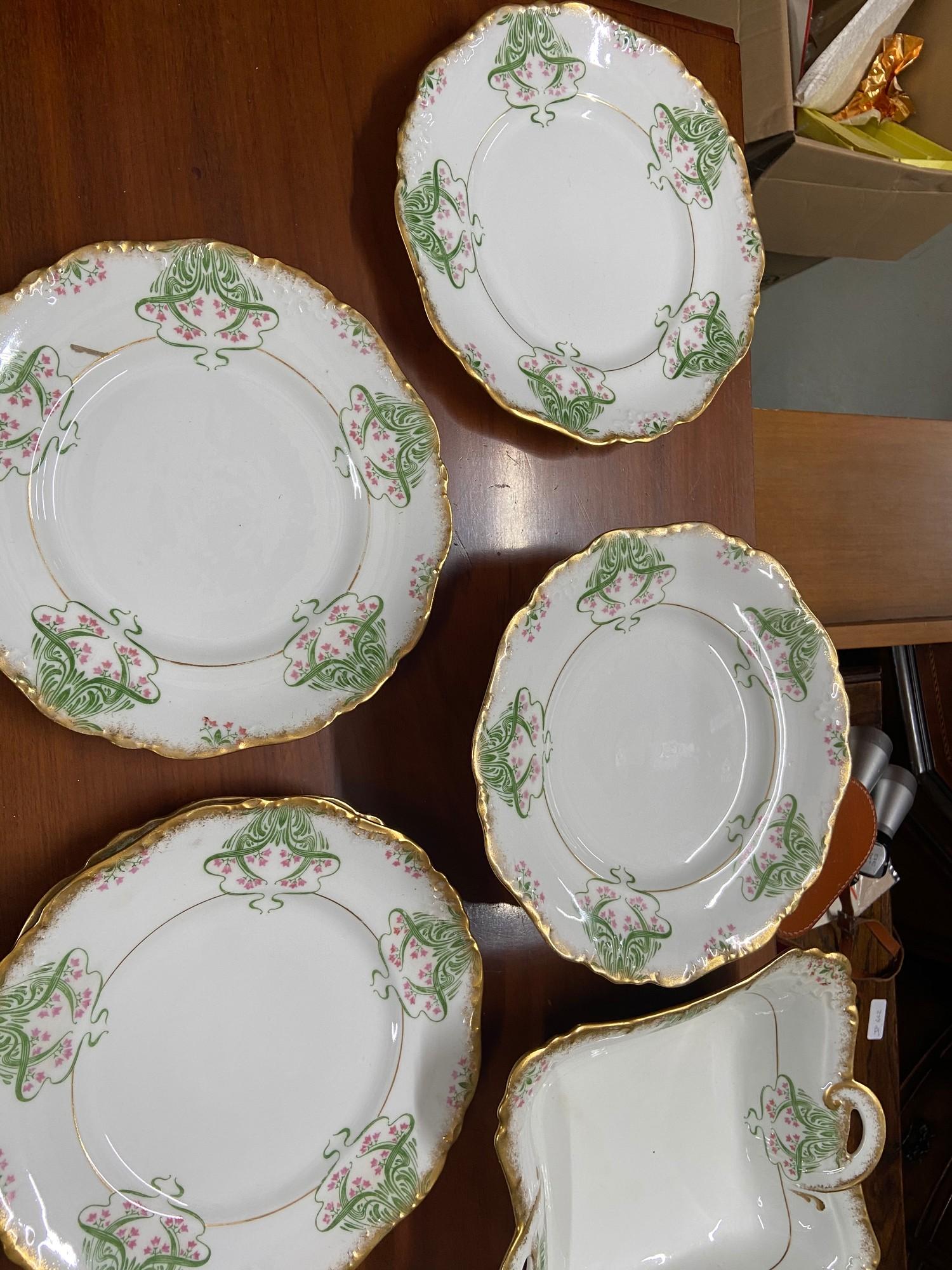 A Beautiful set of Maple & Co London Art Nouveau dinner service plates, tureen and tazza. - Image 3 of 5