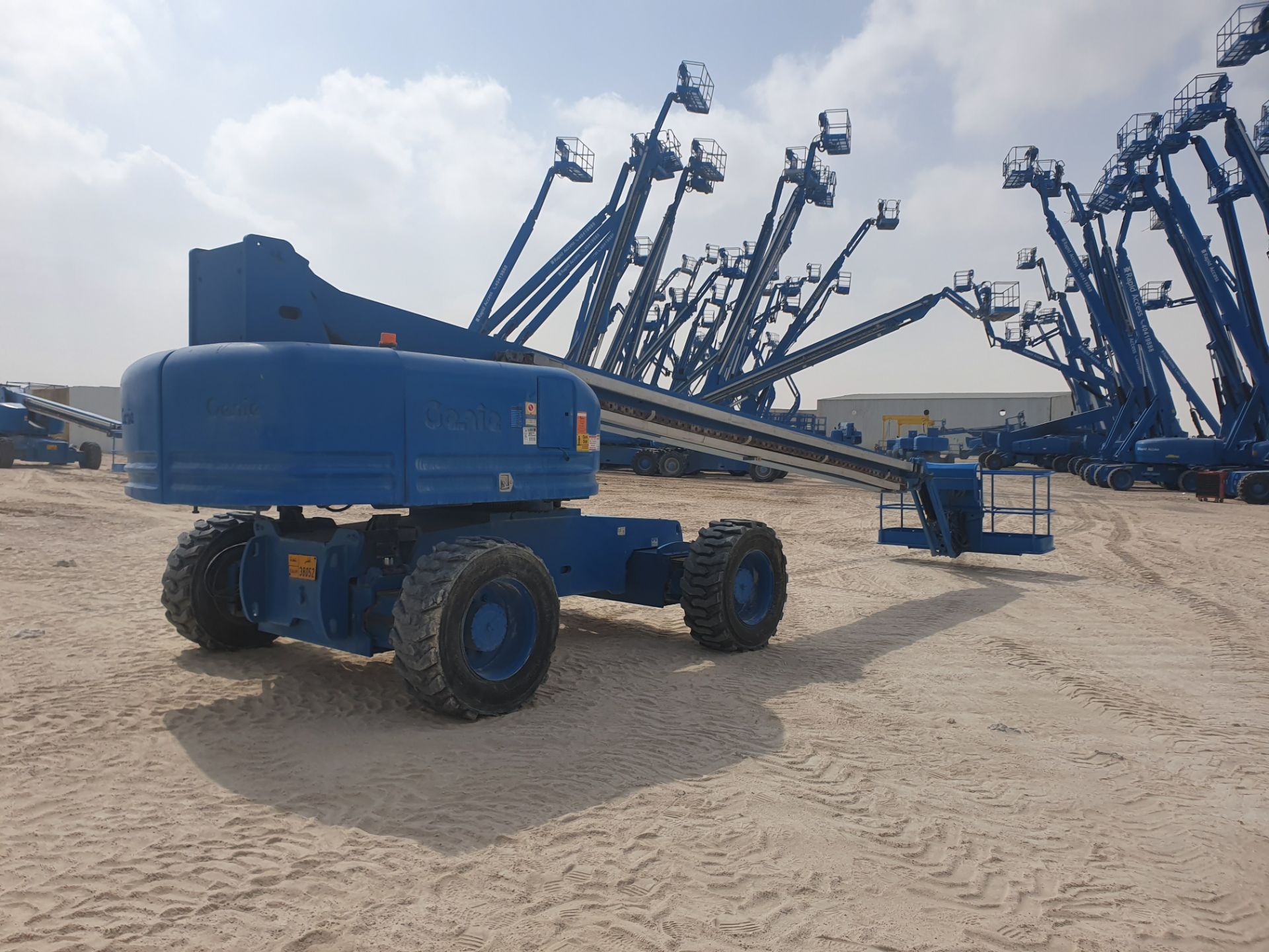 Genie, Model S85 27m All Terrain Telescopic Boom Lift, YOM 2005 - Image 3 of 4