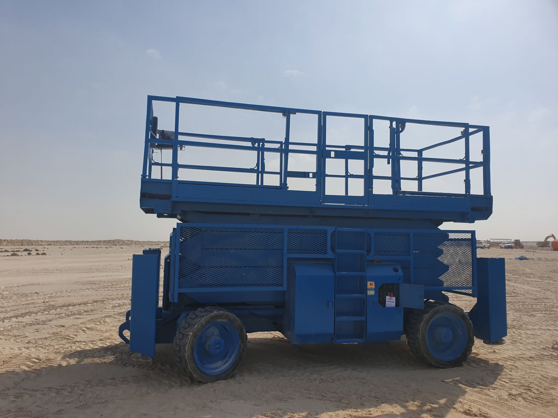 Genie, Model GS5390 17m All Terrain Scissor Lift, YOM 2003 - Image 2 of 5