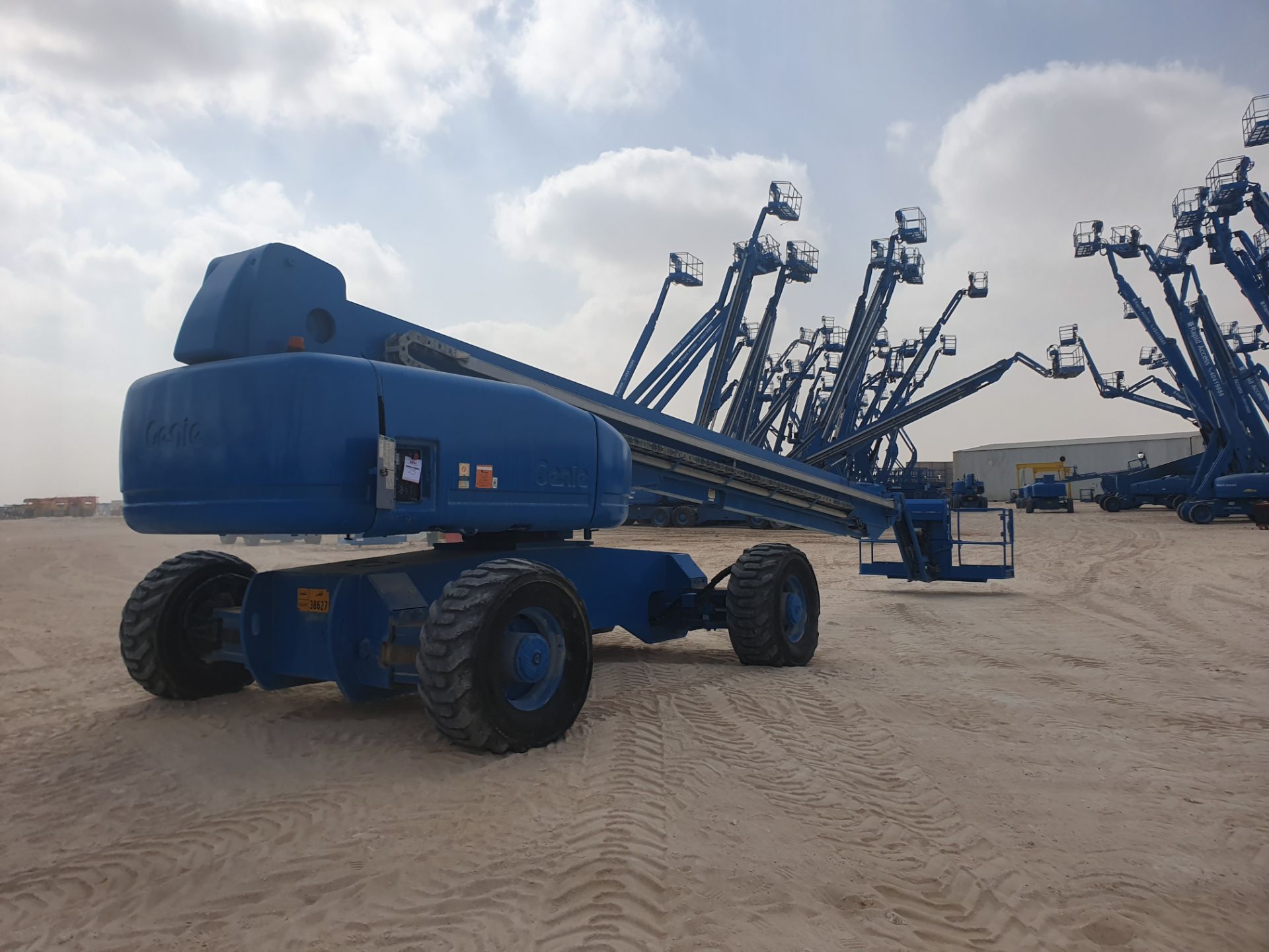 Genie, Model S125 40m All Terrain Telescopic Boom Lift, YOM 2001 - Image 4 of 4