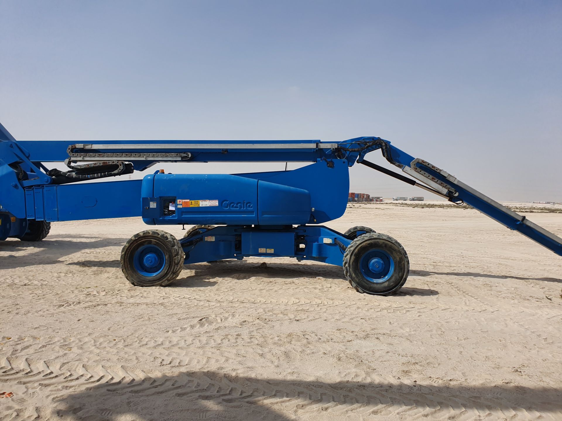 Genie, Model Z135/70 43m All Terrain Telescopic Boom Lift, YOM 2006 - Bild 2 aus 5