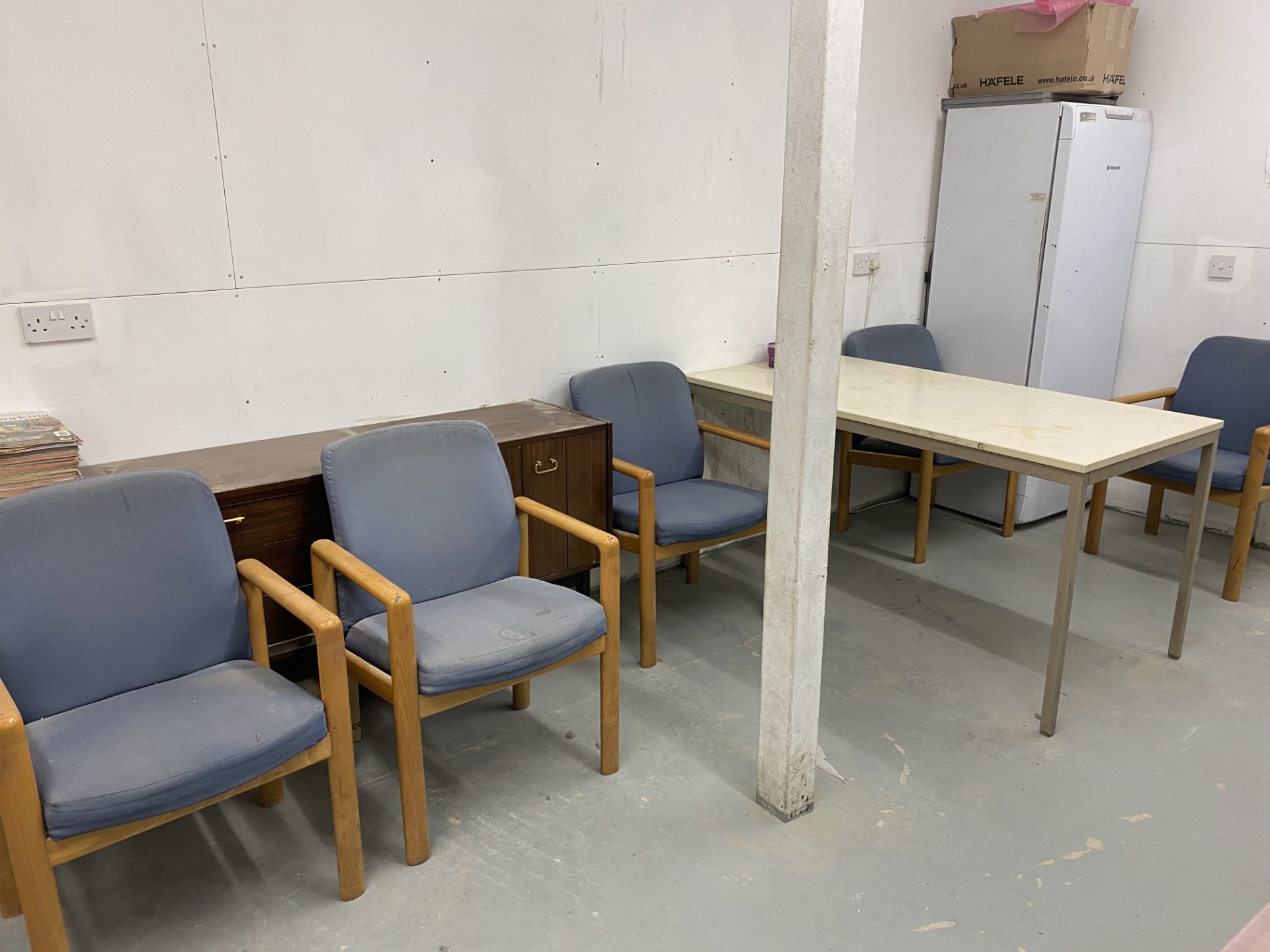 Assorted benches and chairs - Image 3 of 3