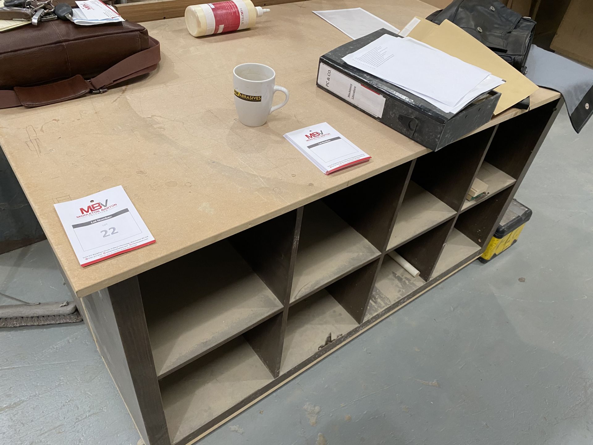 Work Bench with Pigeon Hole Storage