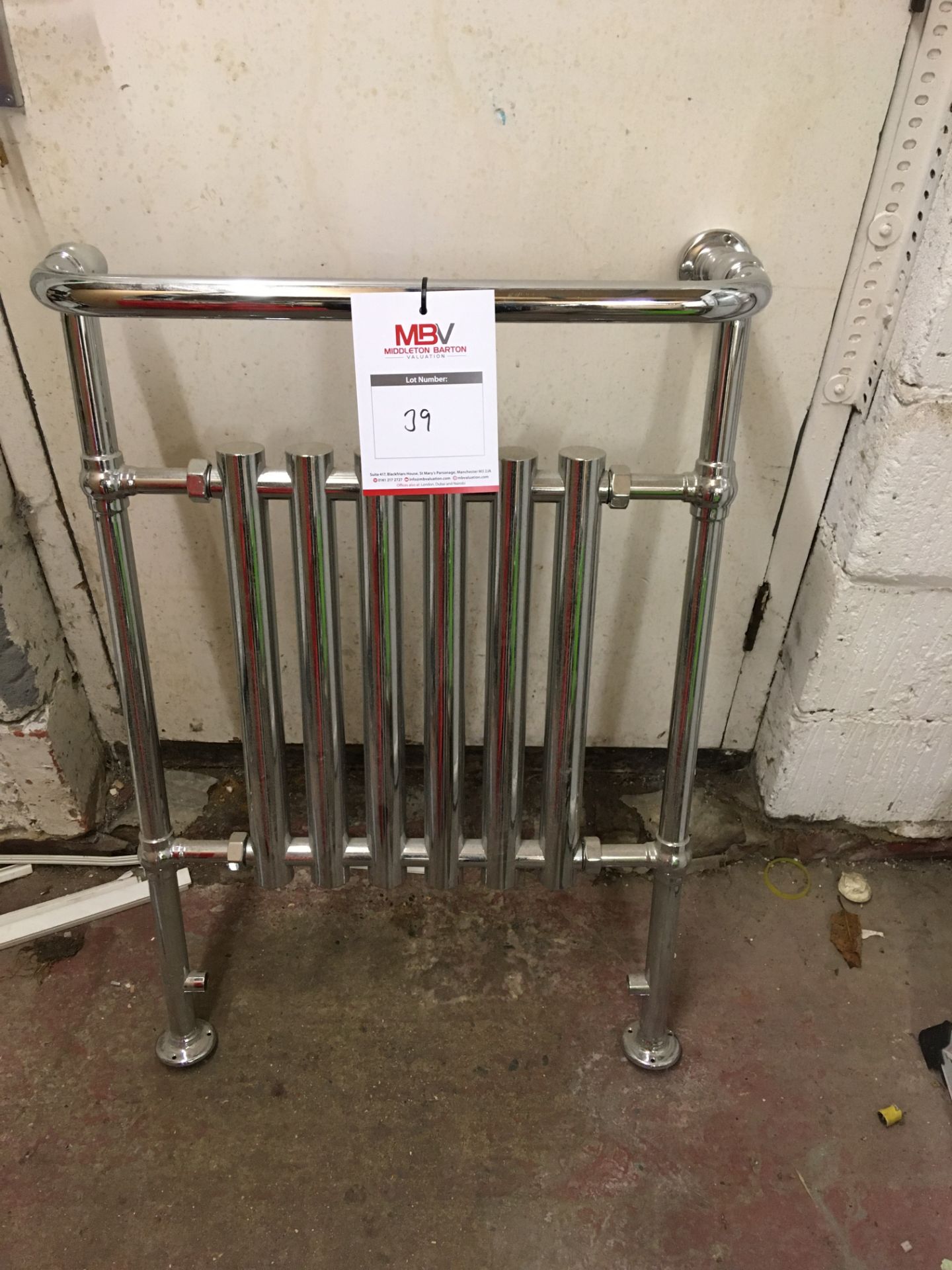 1 x Chromed Period Style Bathroom Towel Rail / Radiator