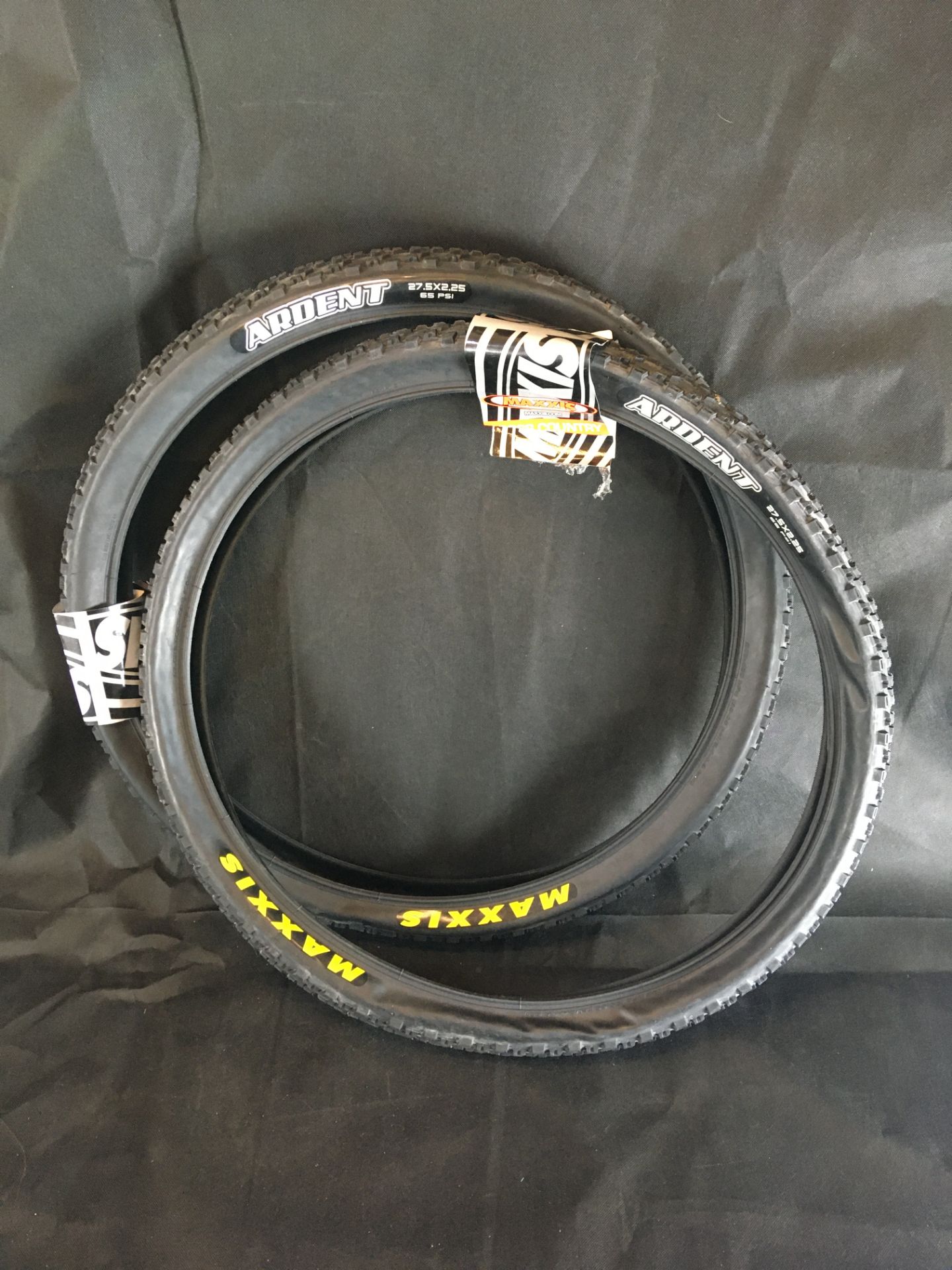 New Maxxis Ardent Tyres - Pair 27.5x2.25