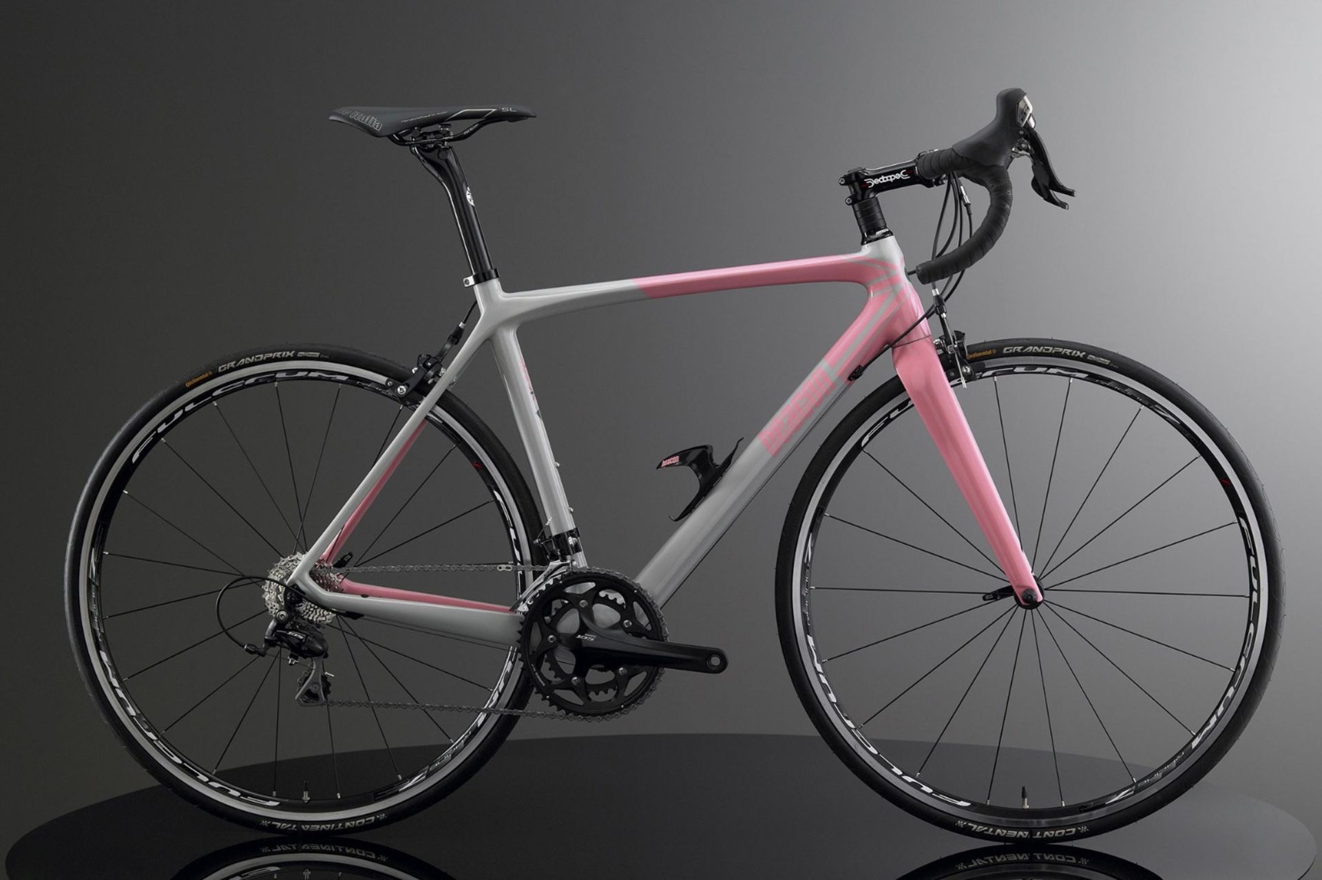 1 x Beacon Model BF-70, Size 590, Carbon Fibre Bike Frame in Pink & Grey. - Image 2 of 3