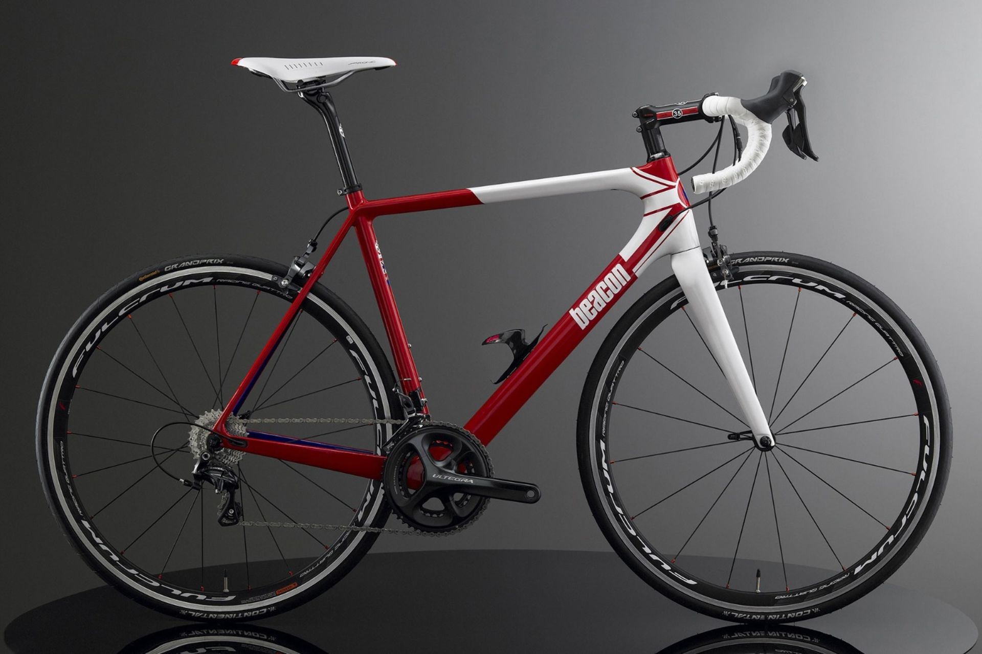 1 x Beacon Model BF-80, Size 580, Carbon Fibre Bike Frame in White & Red . - Image 2 of 3