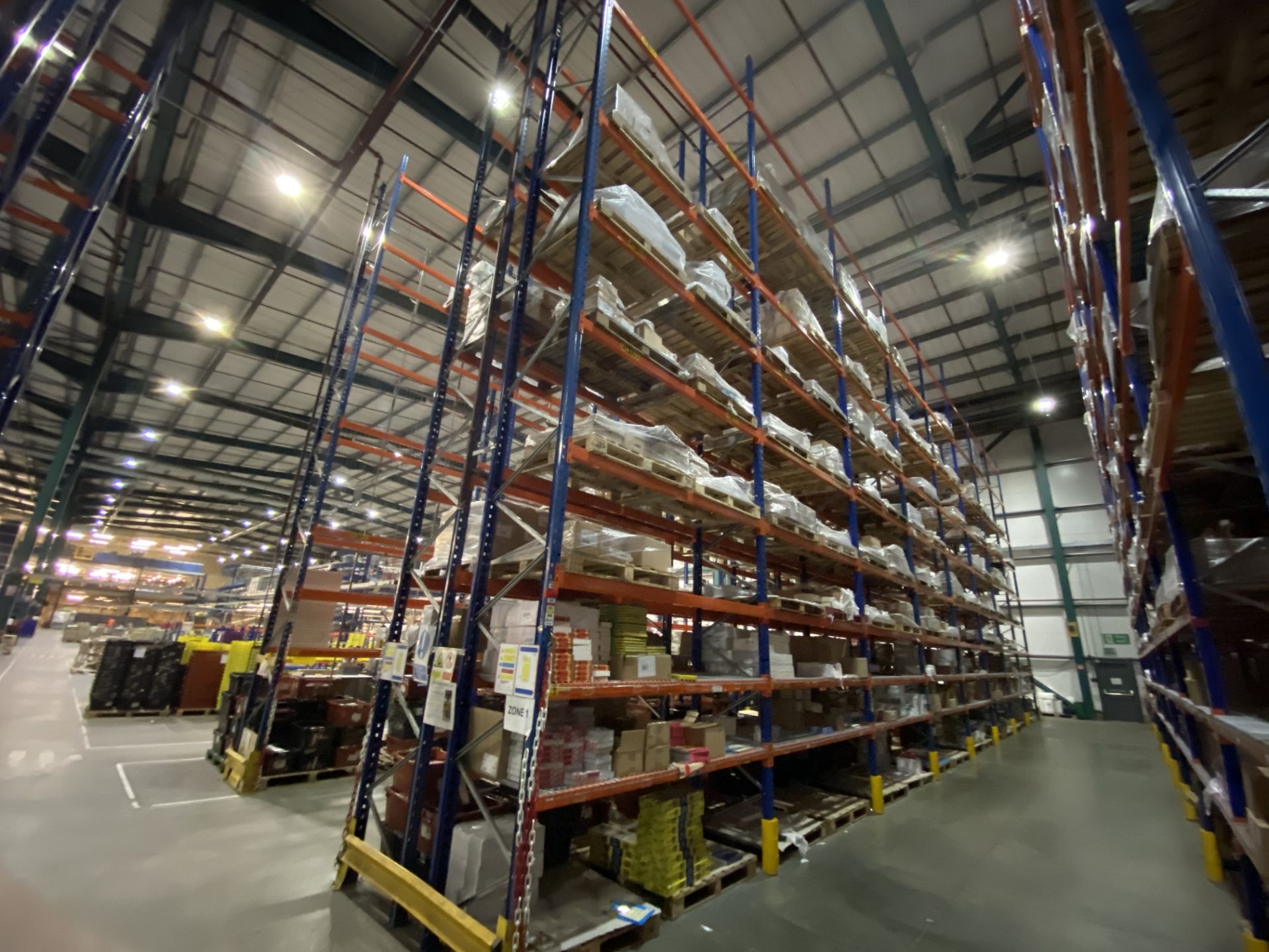 16 x Bays of Heavy Duty Quick-Form Pallet Racking