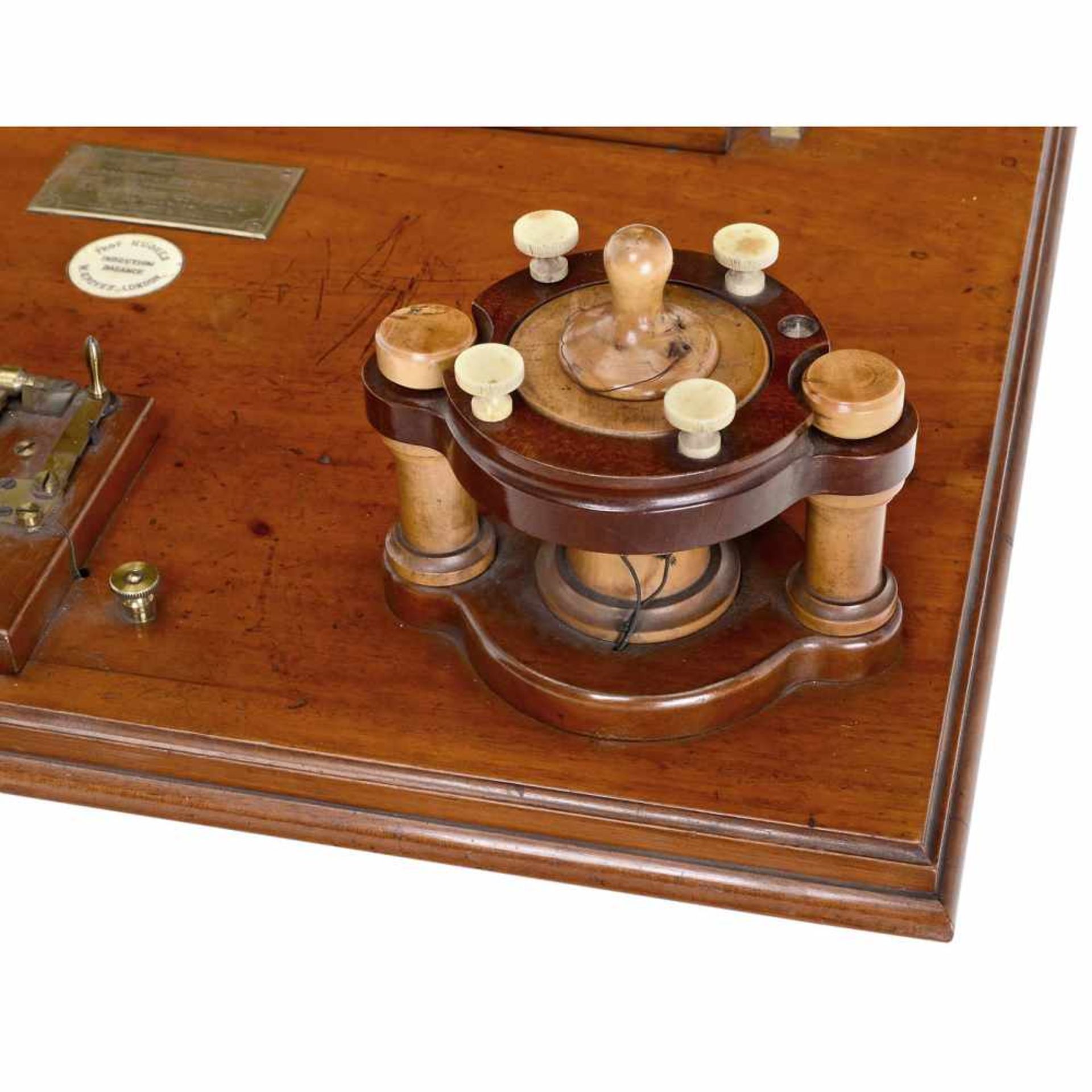 Hughes Induction Balance, 1879Laboratory instrument, made by W. Groves, London. With inscription - Bild 5 aus 8