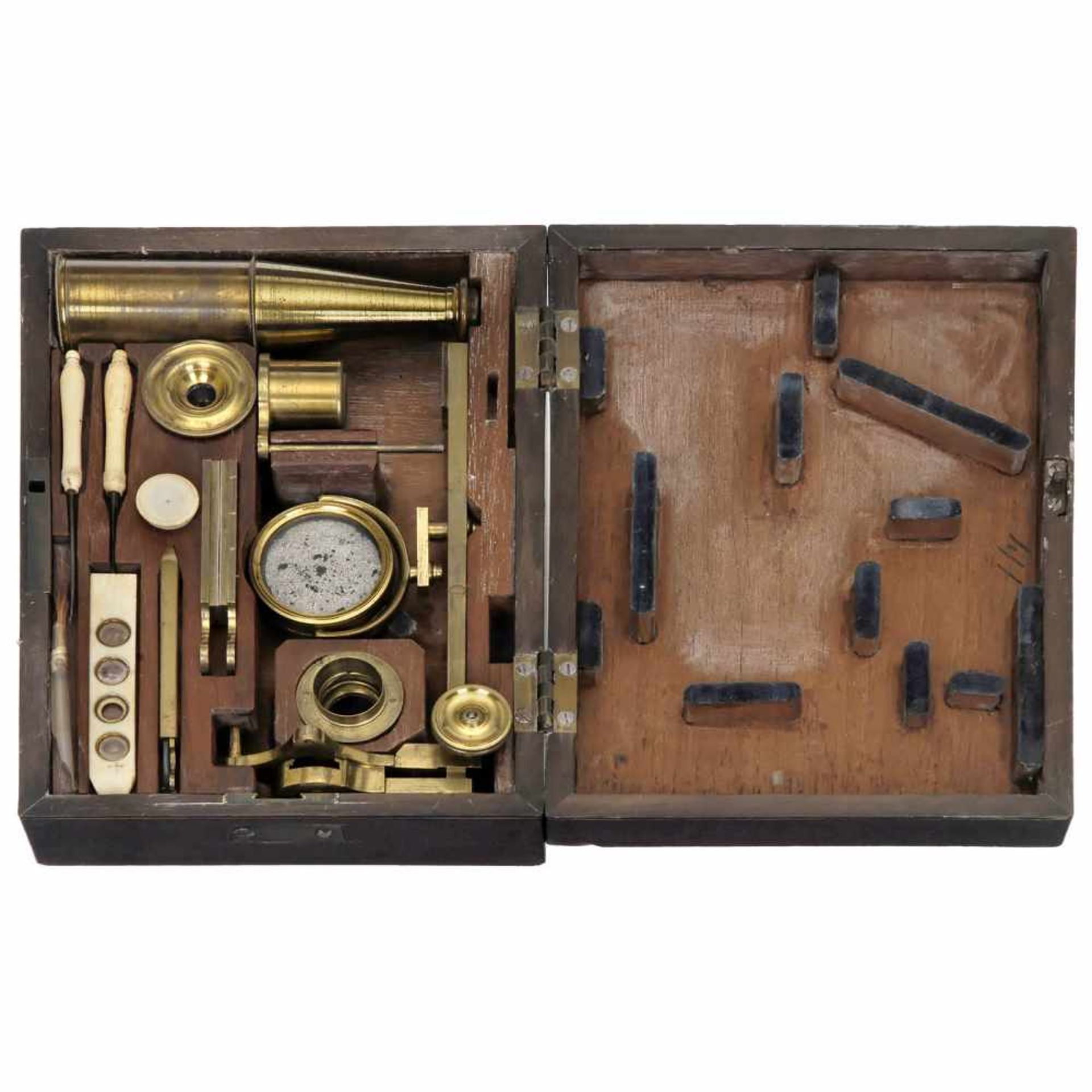 Early English Compound Microscope by Harris, c. 1820Signed: "Tho. Harris & Son, London". Lacquered - Bild 2 aus 2