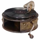 "Elmo Selectaphon" German Table-Top Gramophone, c. 1925No. 1831, round mahogany-stained wood case,