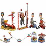 8 Kirmes-Karusselle und Zirkus-Spielzeuge, um 1950-60