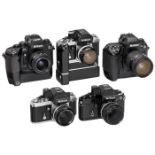 3 x Nikon F2 Photomic, Nikon F4, Nikon F5 und 5 x Nikkor