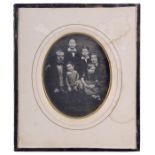 Daguerreotypie einer Familie mit 4 Kindern, um 1850