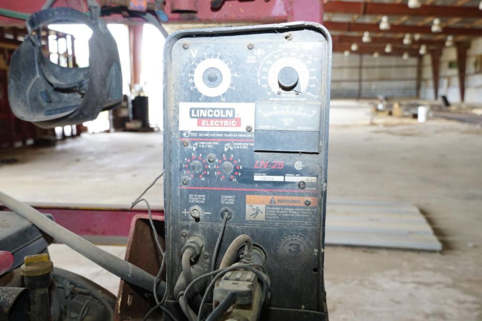 Lincoln Ranger 8 Generator with Lincoln LN-25 Arc Welder - Image 6 of 10