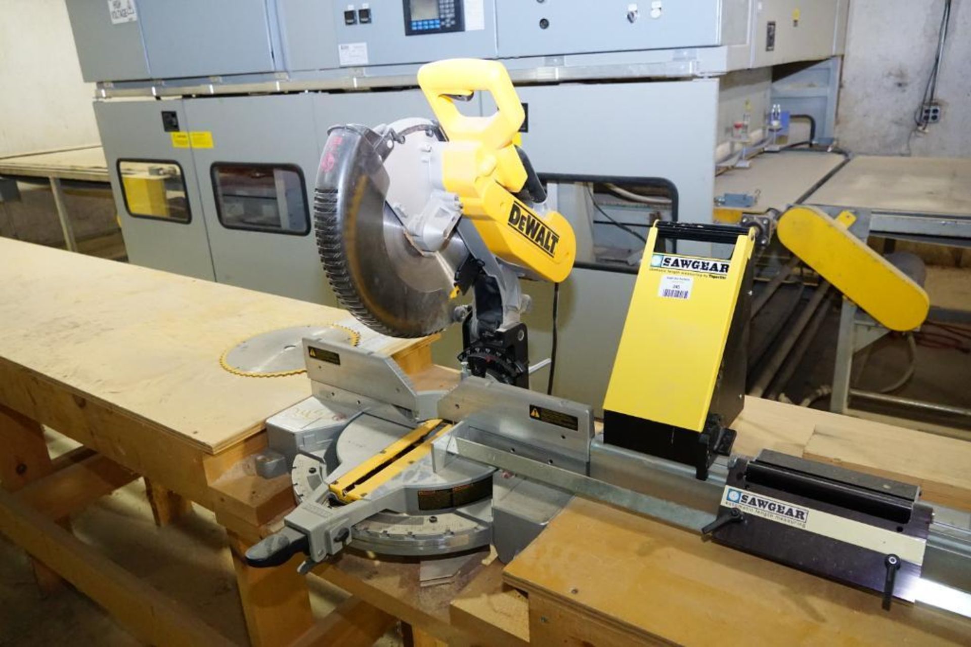 DeWalt 12" Chopsaw