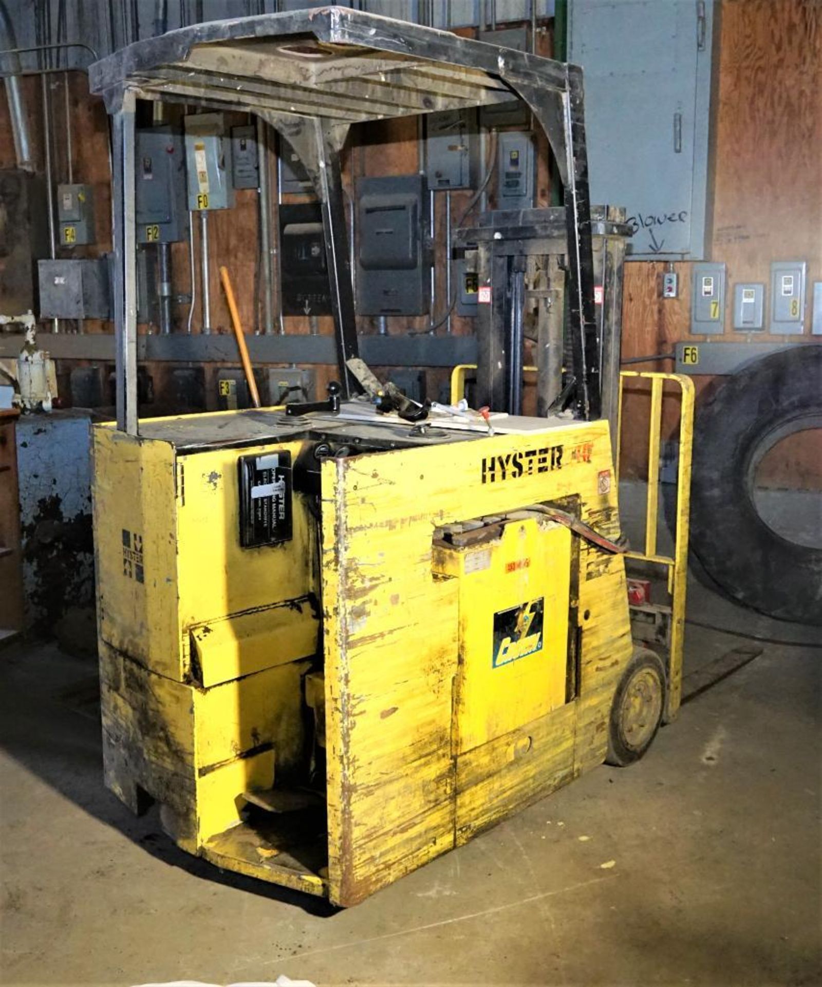 Hyster Electric Stand On Forklift - Image 2 of 14