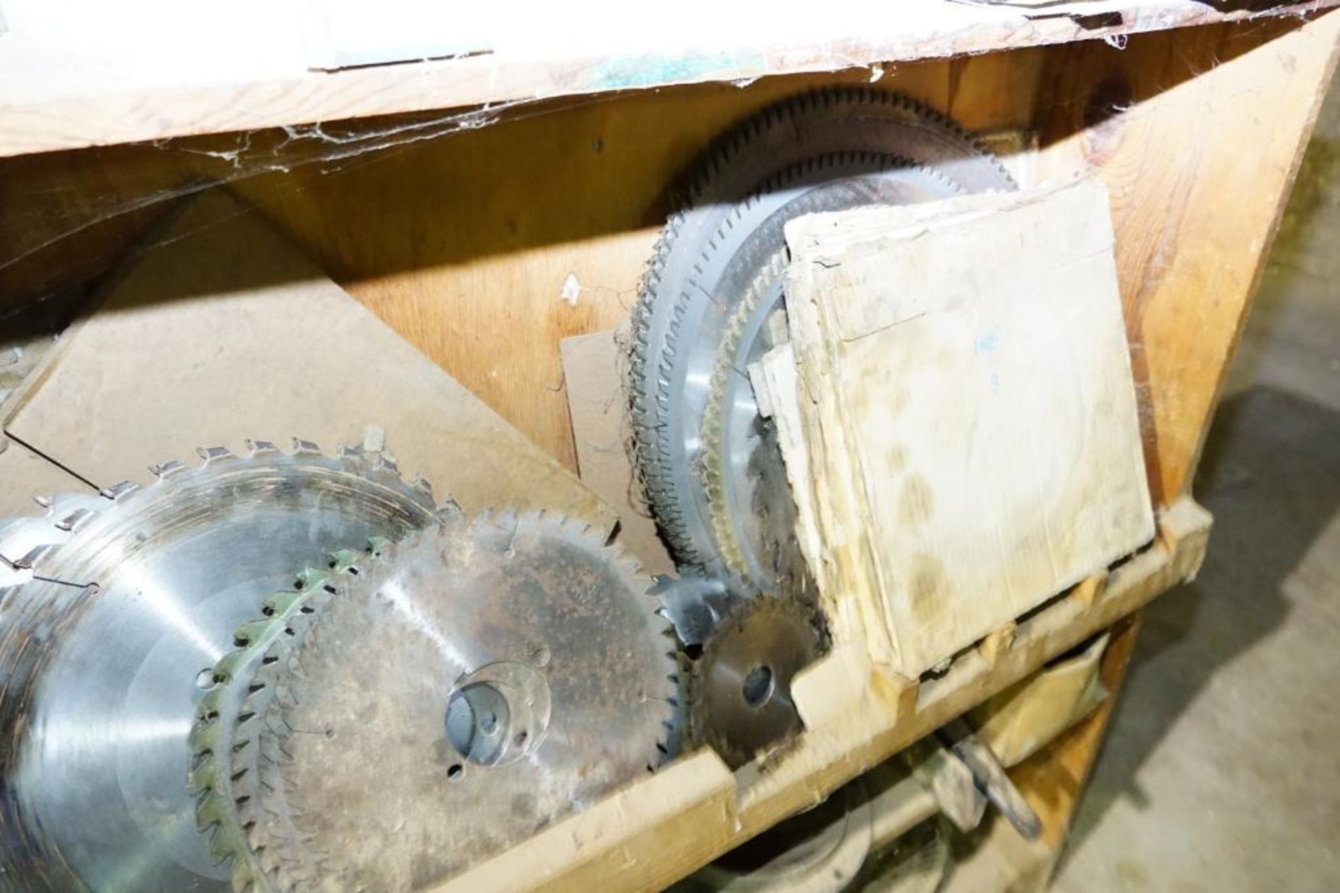 Ripsaw Blades and Shelf - Image 2 of 4