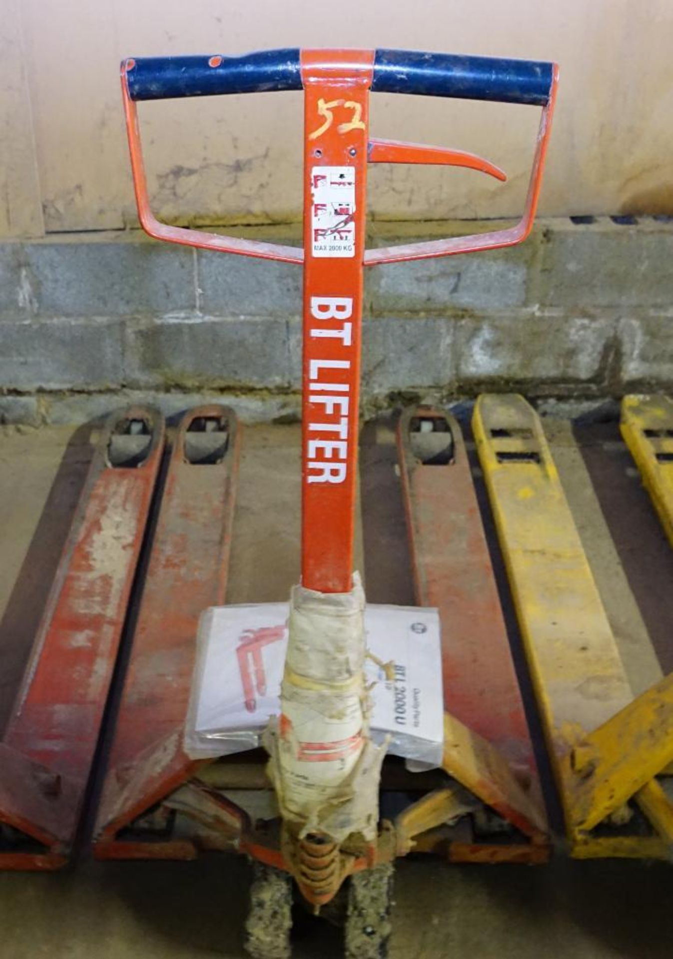 BT Pallet Jack