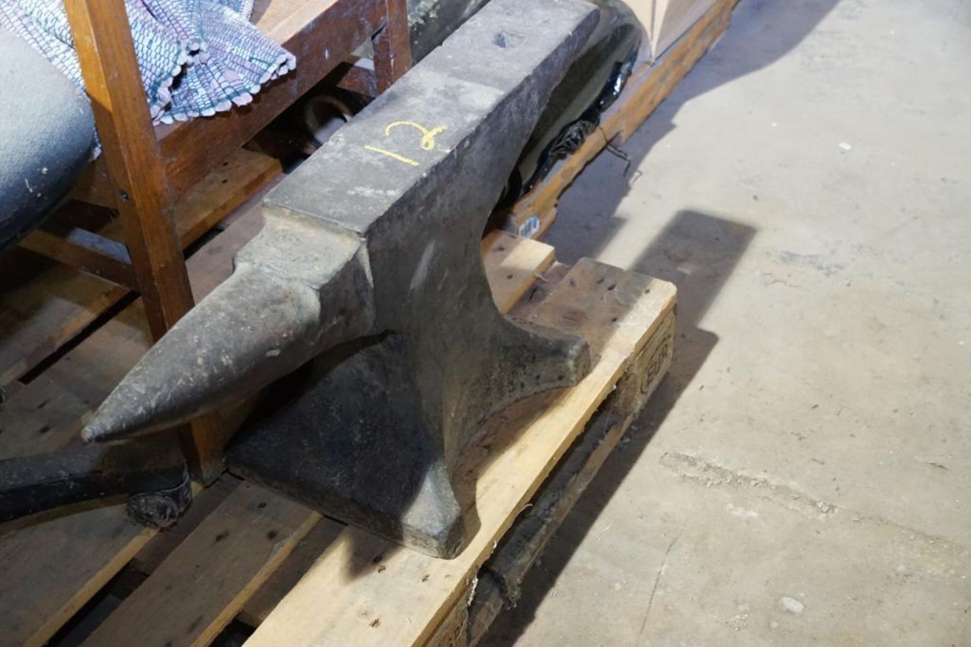 Anvil - Image 3 of 3