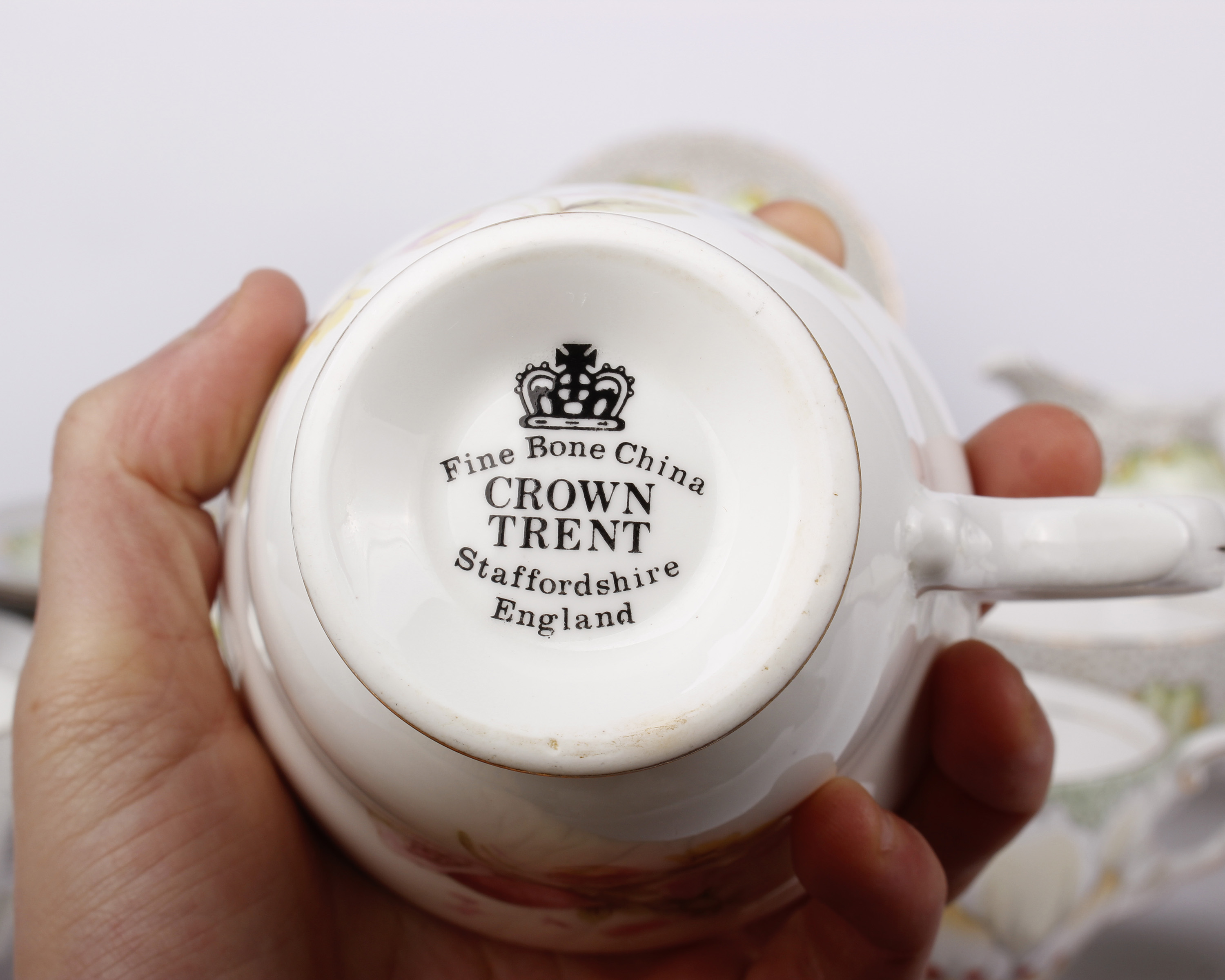 A Tuscan Fine Bone China tea set together with a Crown Trent part tea service. - Image 6 of 6