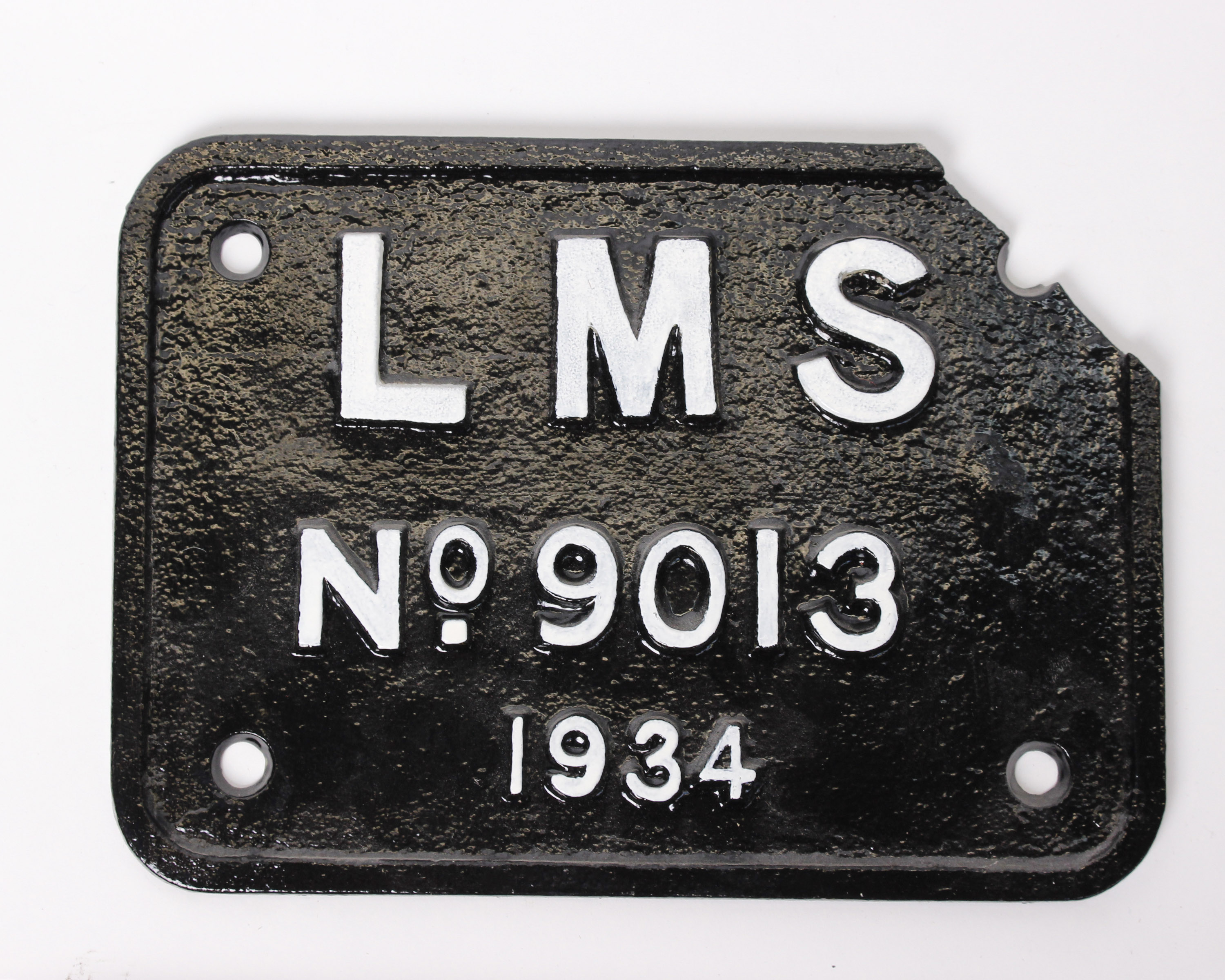 A collection of cast iron signs and plaques from L.M.S and Great Western Railway. To include - Bild 2 aus 5