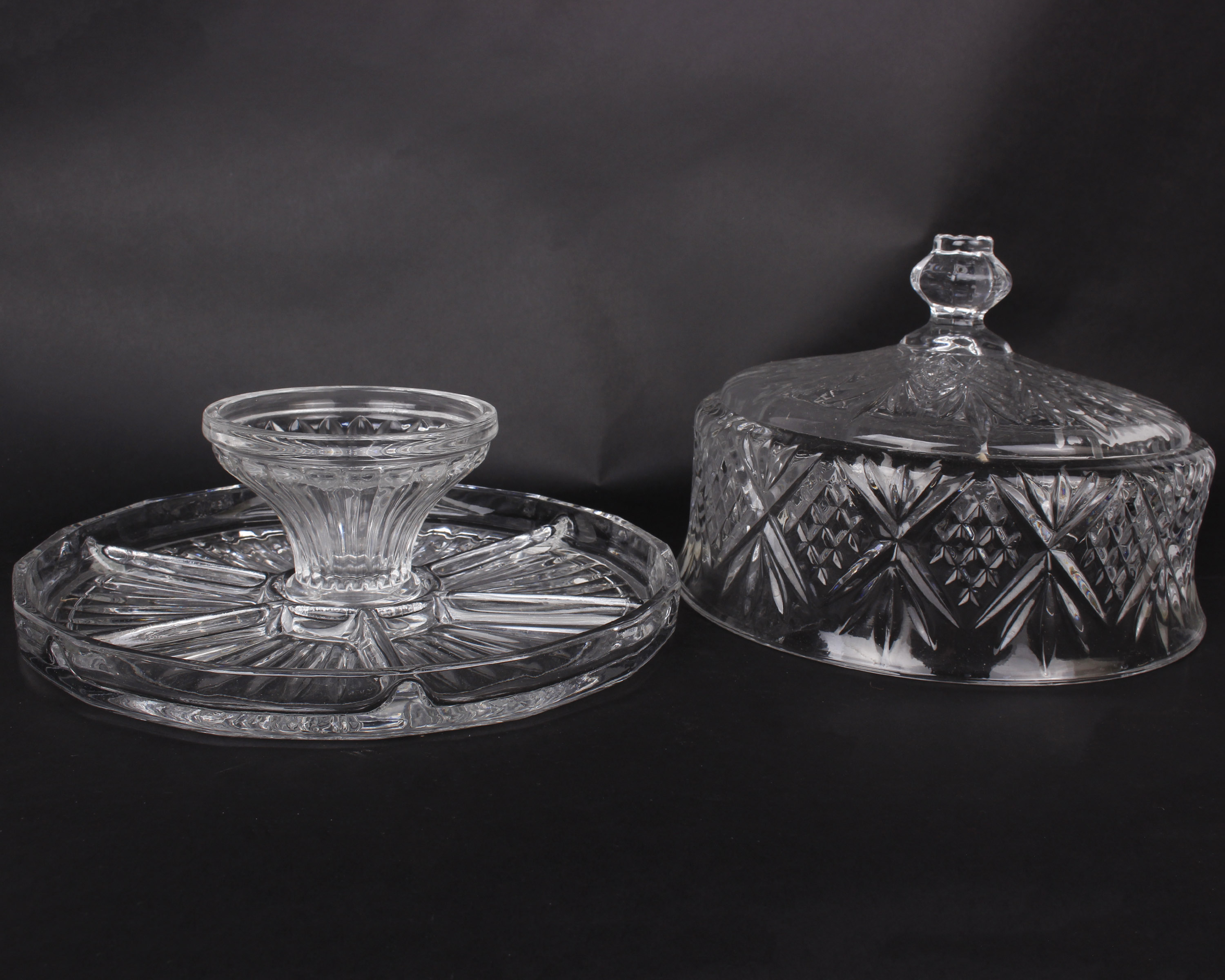 A boxed Argyle Cut Crystal section cake cover and nibbles dish plus various other cut crystal - Image 2 of 4