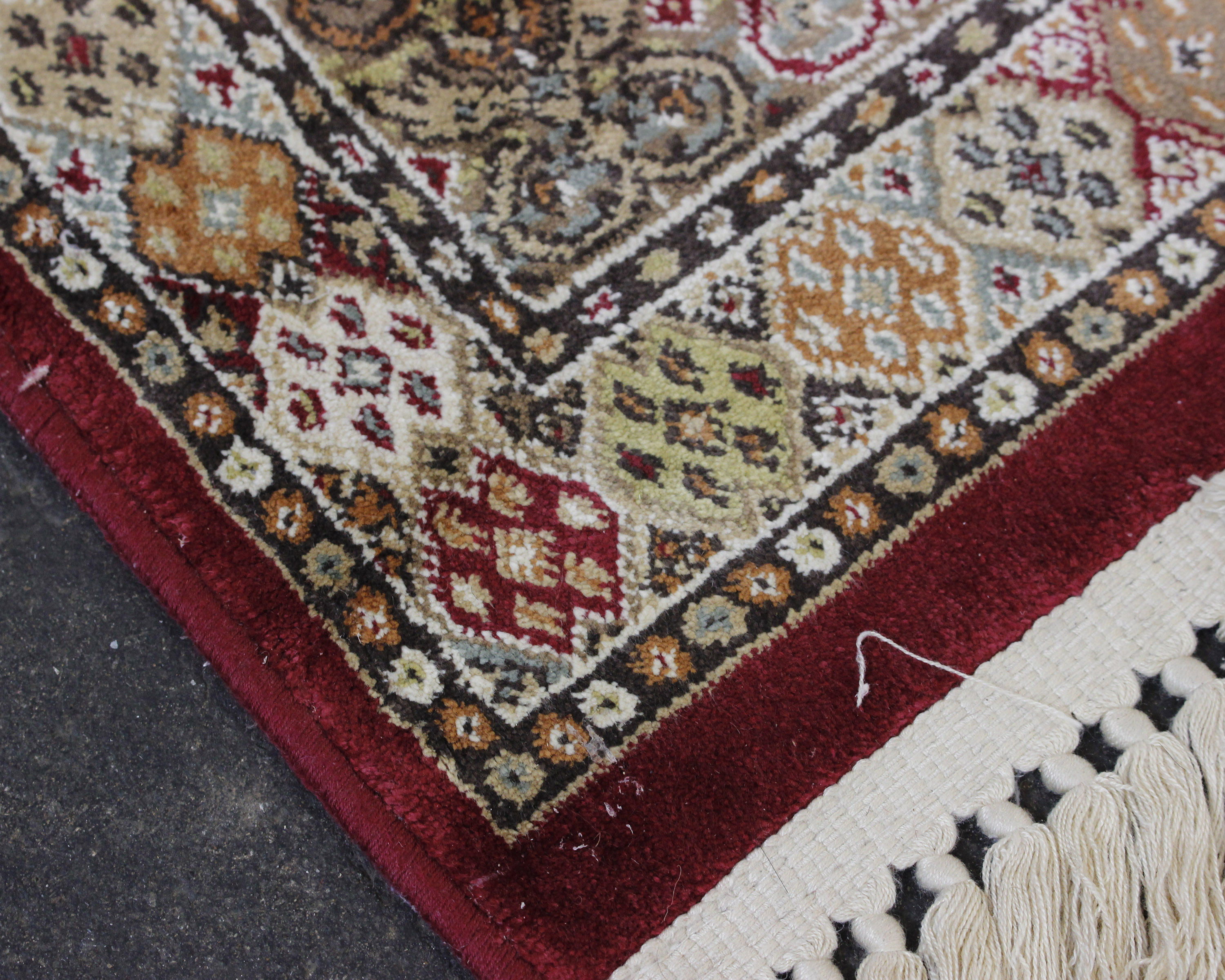 Collection of rugs - Image 5 of 10