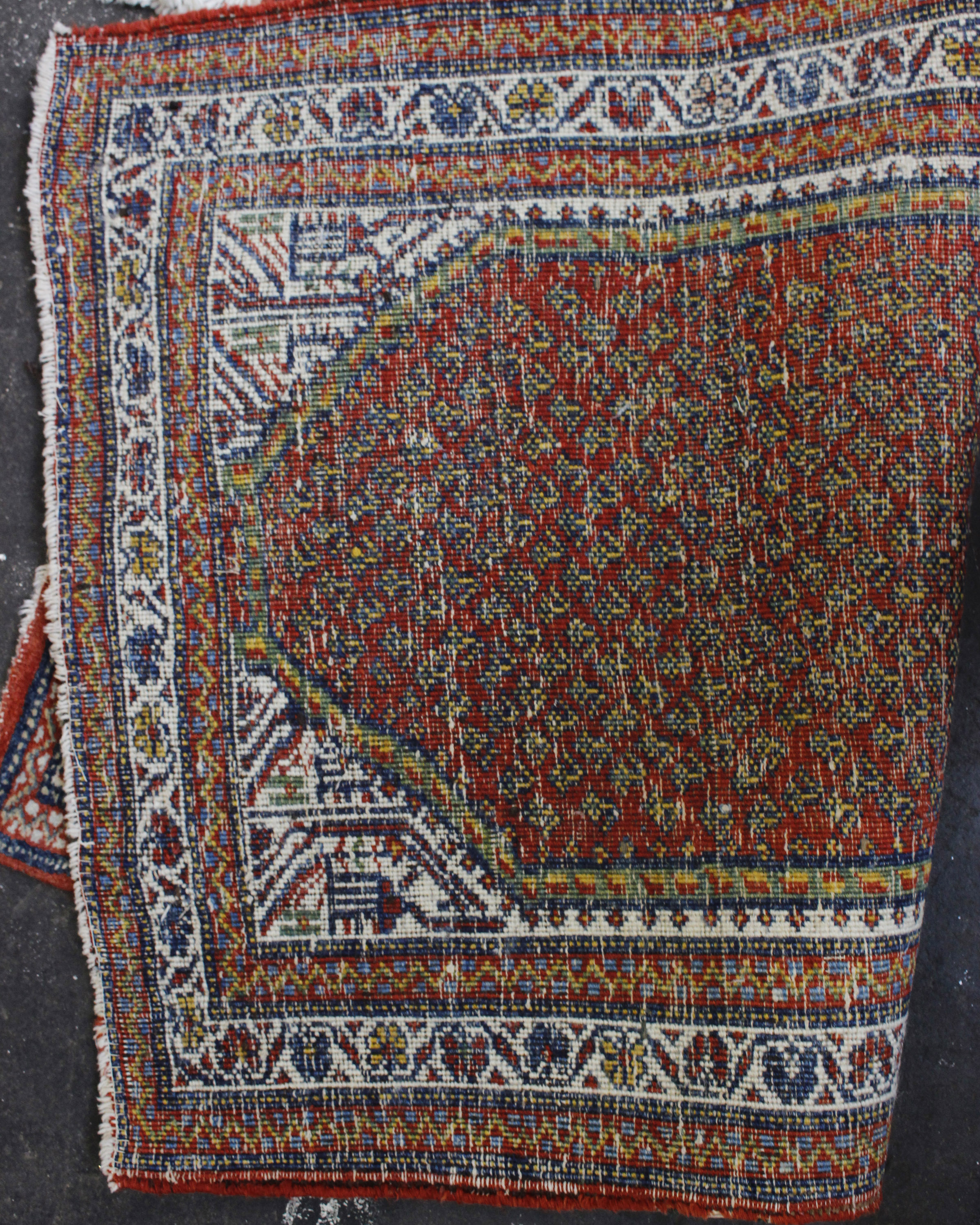 Three rugs - Image 4 of 12