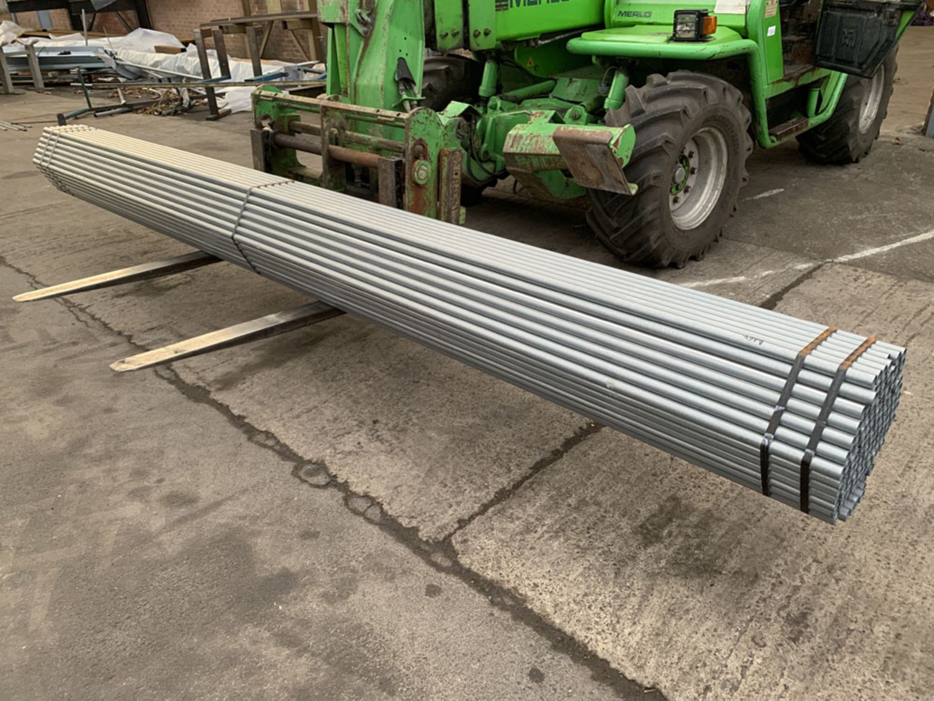 127 x Galvanised Tube, Approximate Sizes: 34.92mm OD x 1.5mm x 4900mm