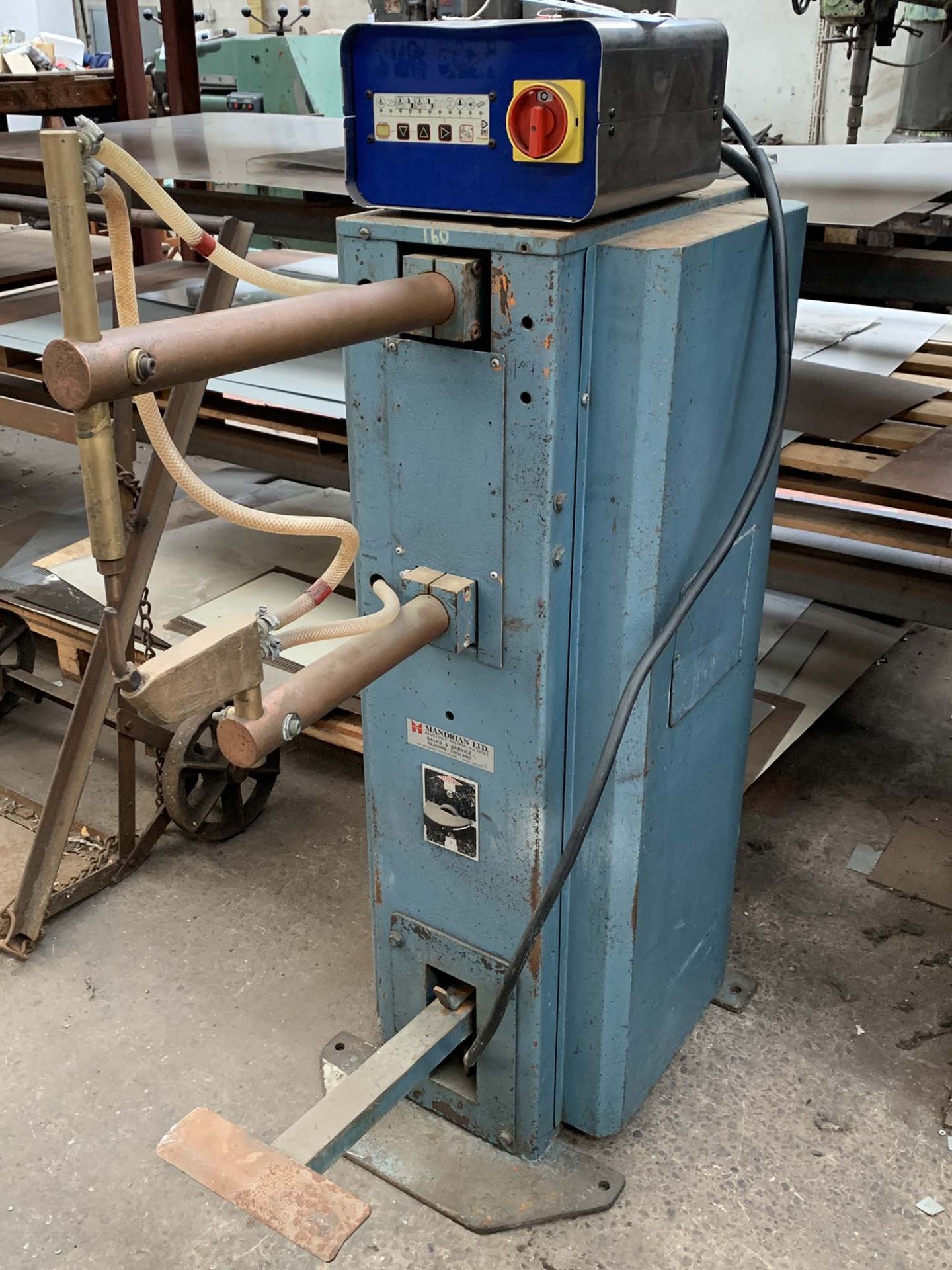 Meritus Spot Welder. 18" Throat. - Image 2 of 4