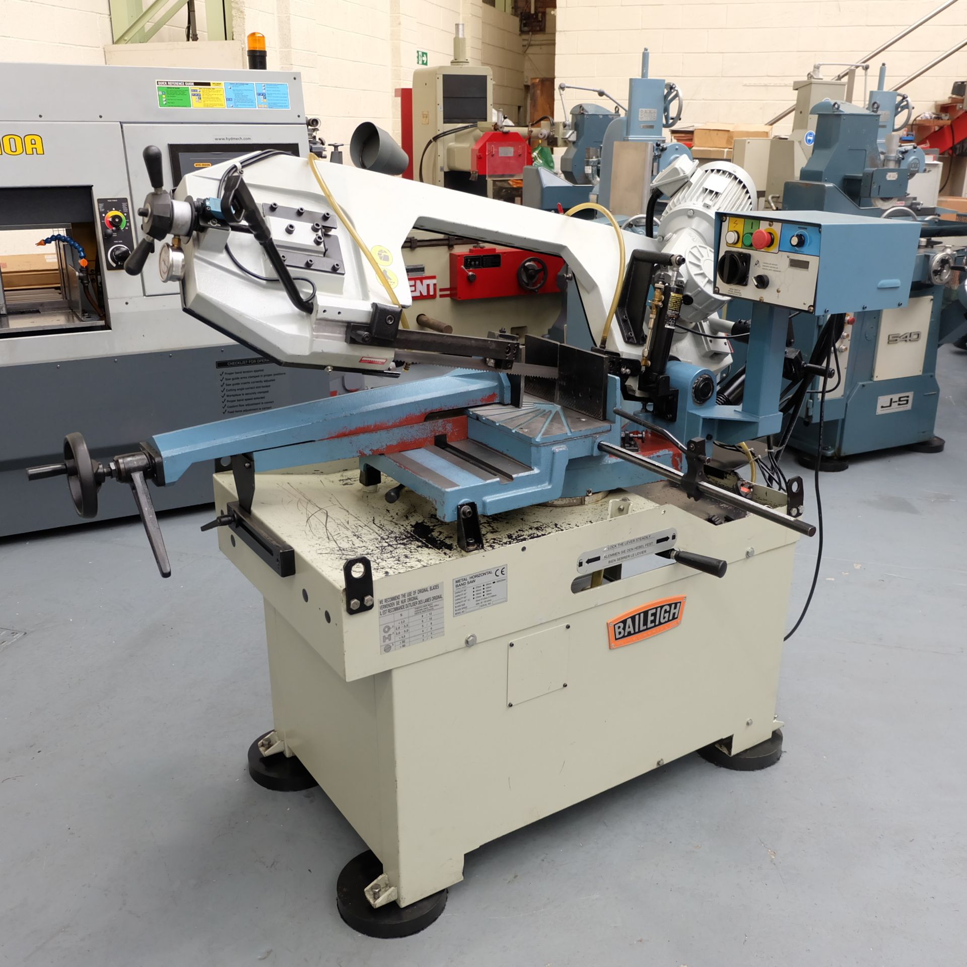 Baileigh Type BS350M: Horizontal Metal Cutting Bandsaw.Single Mitrering.