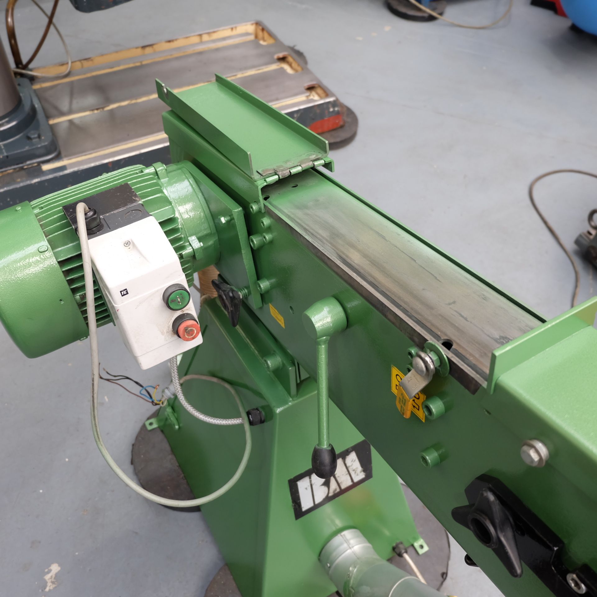 Multitool Model BM7552: Pedestal Linisher. Belt Width 75mm. 3 Phase Motor. - Image 4 of 4