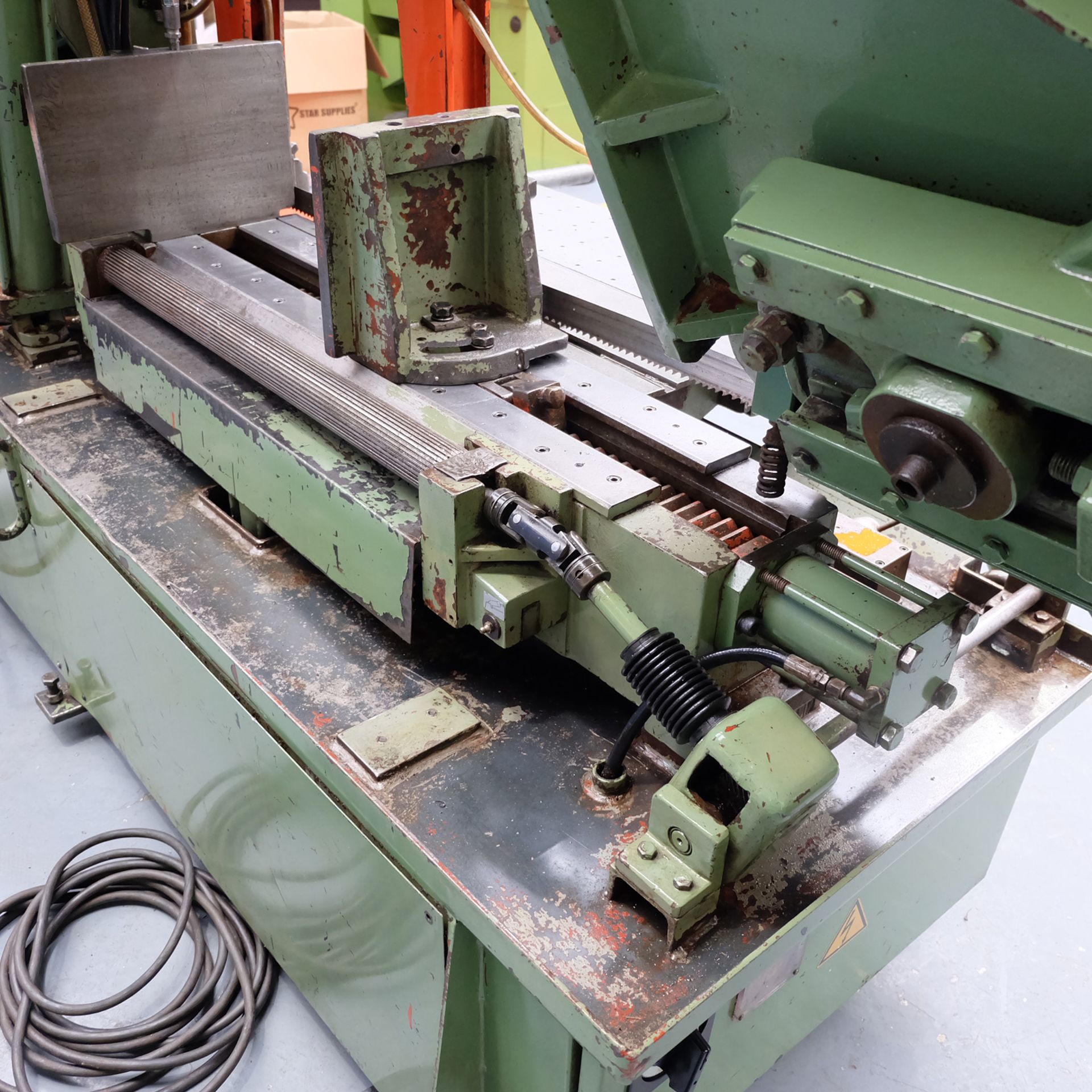 Mega Type H-1830 Semi Automatic Horizontal Bandsaw. - Image 9 of 10