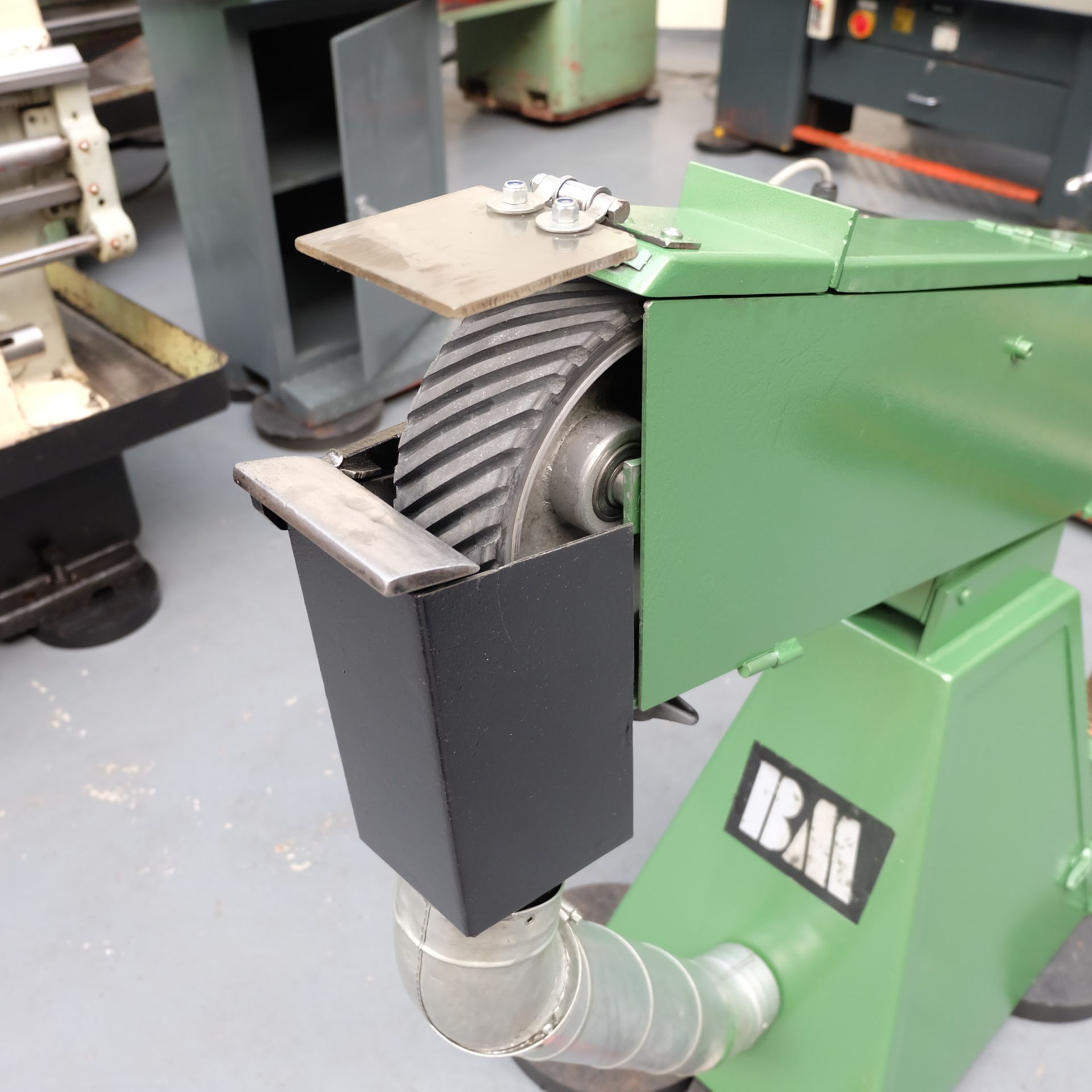 Multitool Model BM7552: Pedestal Linisher. Belt Width 75mm. 3 Phase Motor. - Image 3 of 4